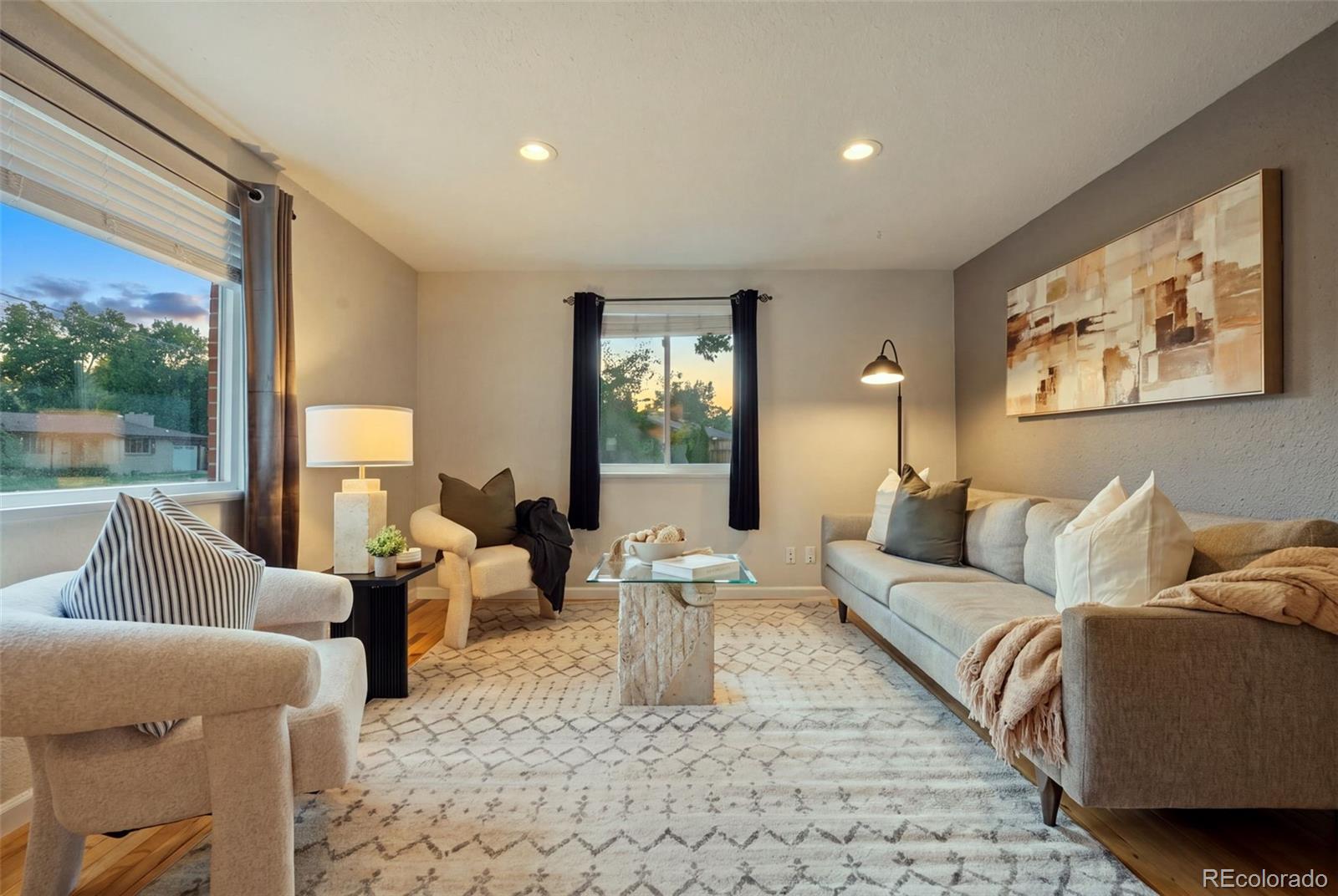 1490 S Zephyr St, Lakewood, CO 80232