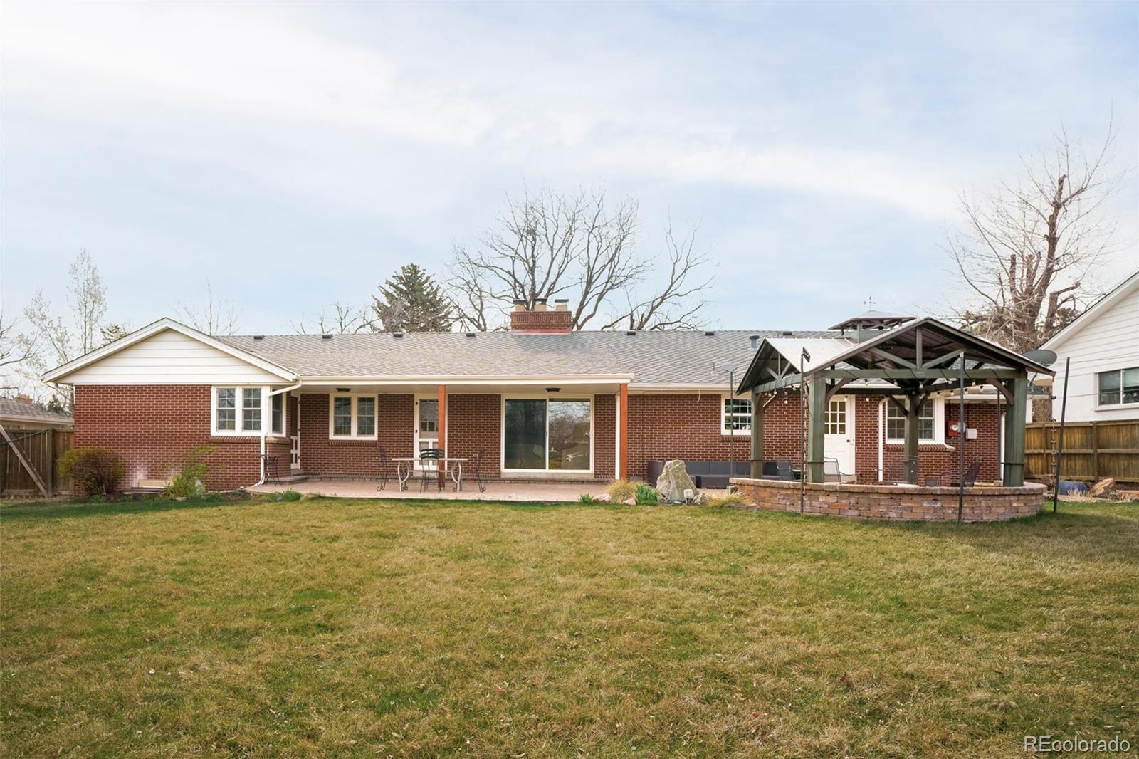 3931 S Hillcrest Dr, Denver, CO 80237