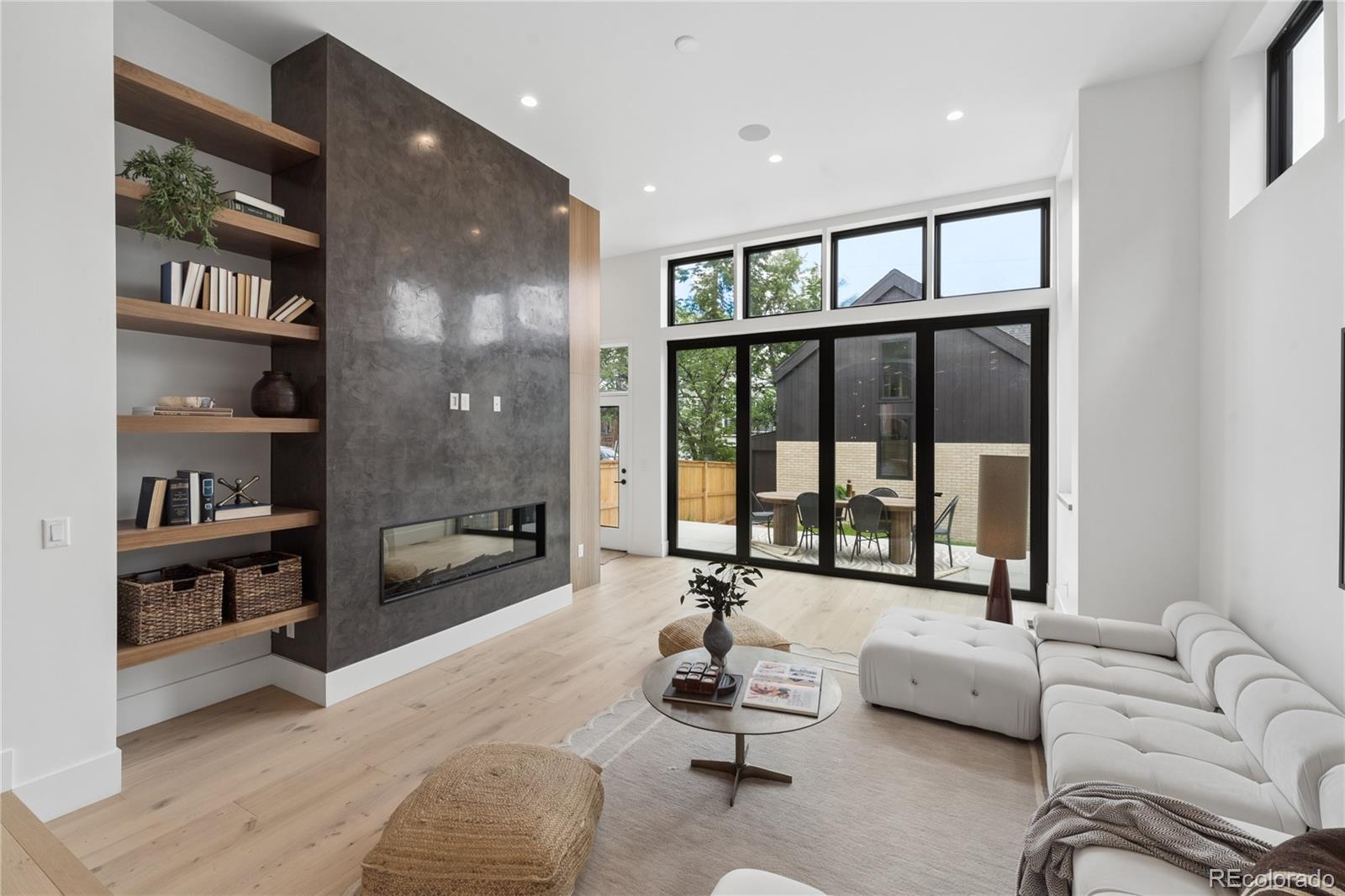 2832 Vallejo St, Denver, CO 80211