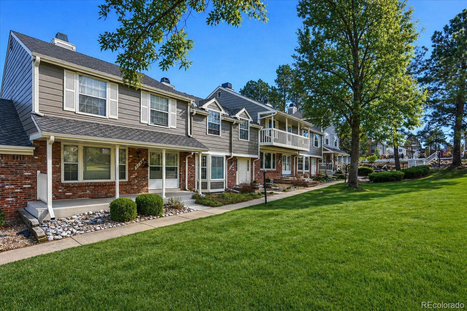 7166 E Briarwood Dr, Centennial, CO 80112