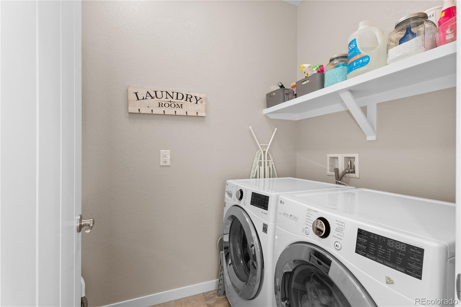 1230 Nova Pl, Erie, CO 80516