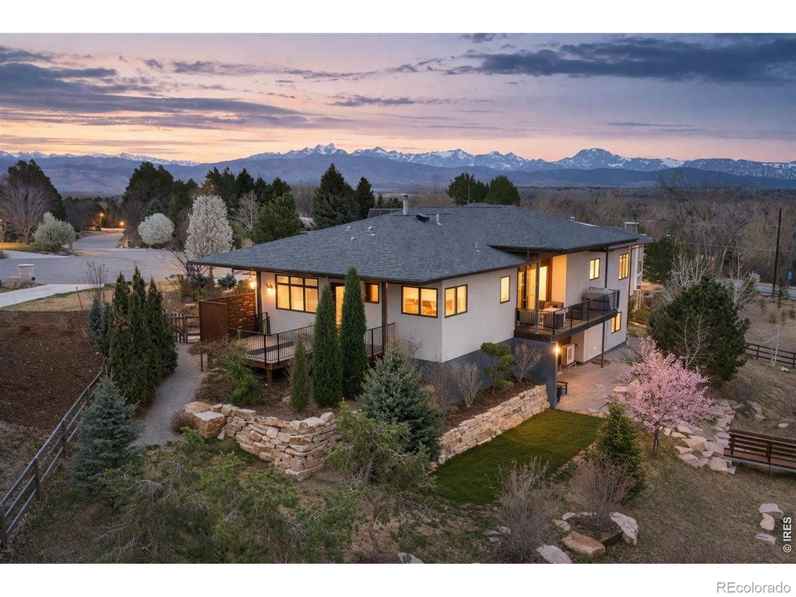 8568 Foxhaven Ct, Niwot, CO 80503