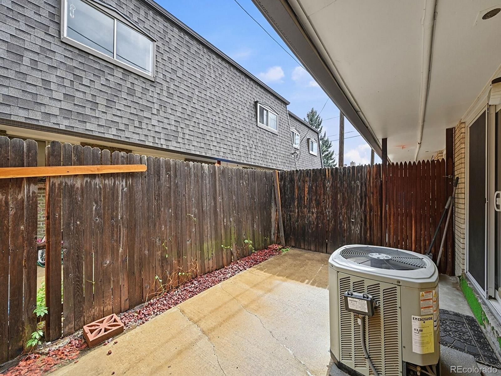 11454 W 17th Pl, Lakewood, CO 80215