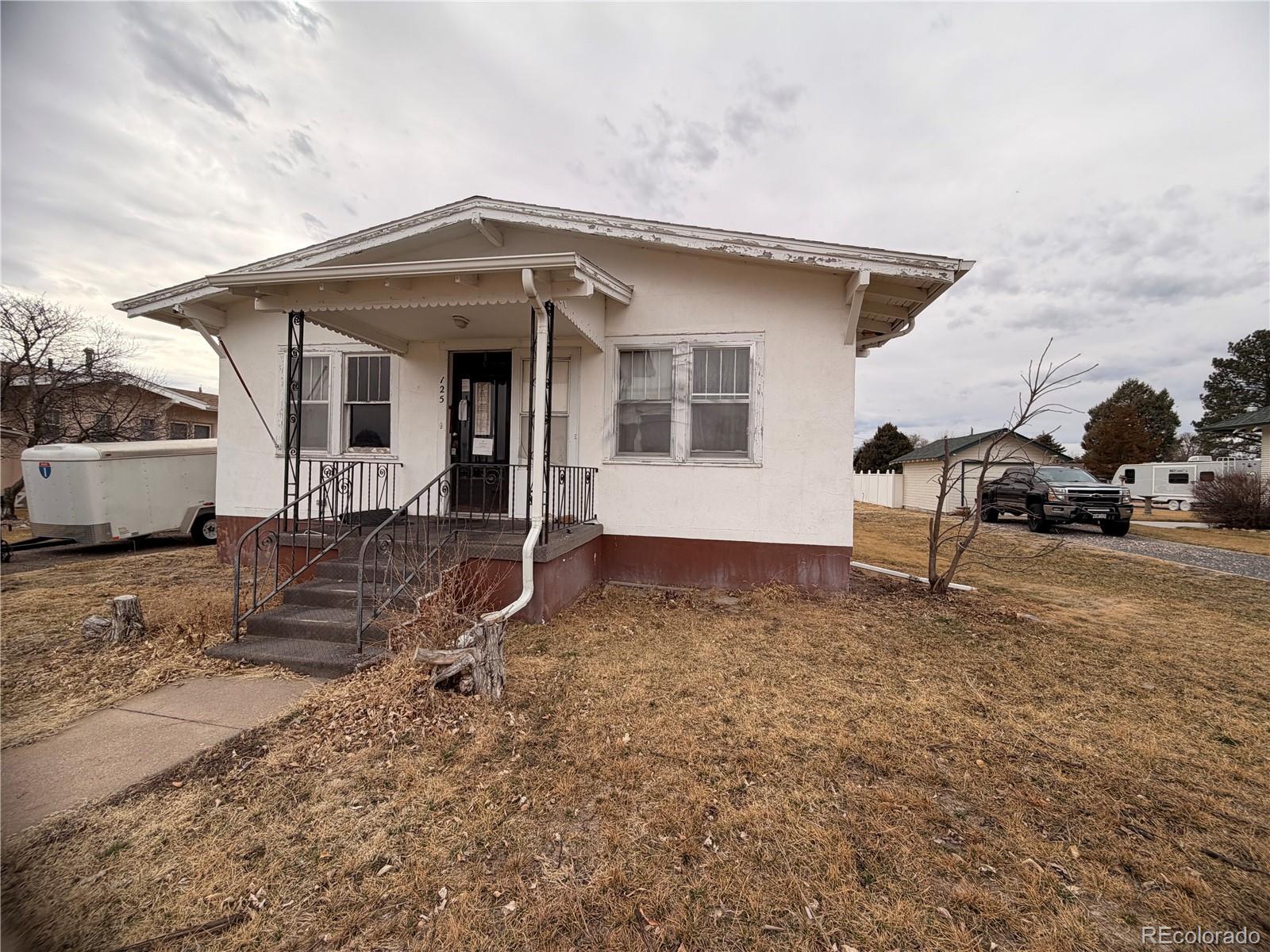 125 S Miller Ave, Haxtun, CO 80731