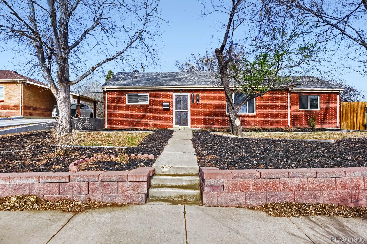 8861 Poze Blvd, Thornton, CO 80229