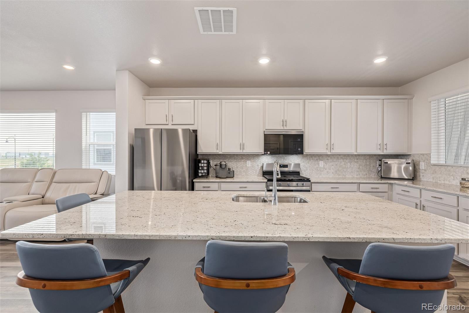 16586 Shoshone Pl, Broomfield, CO 80023
