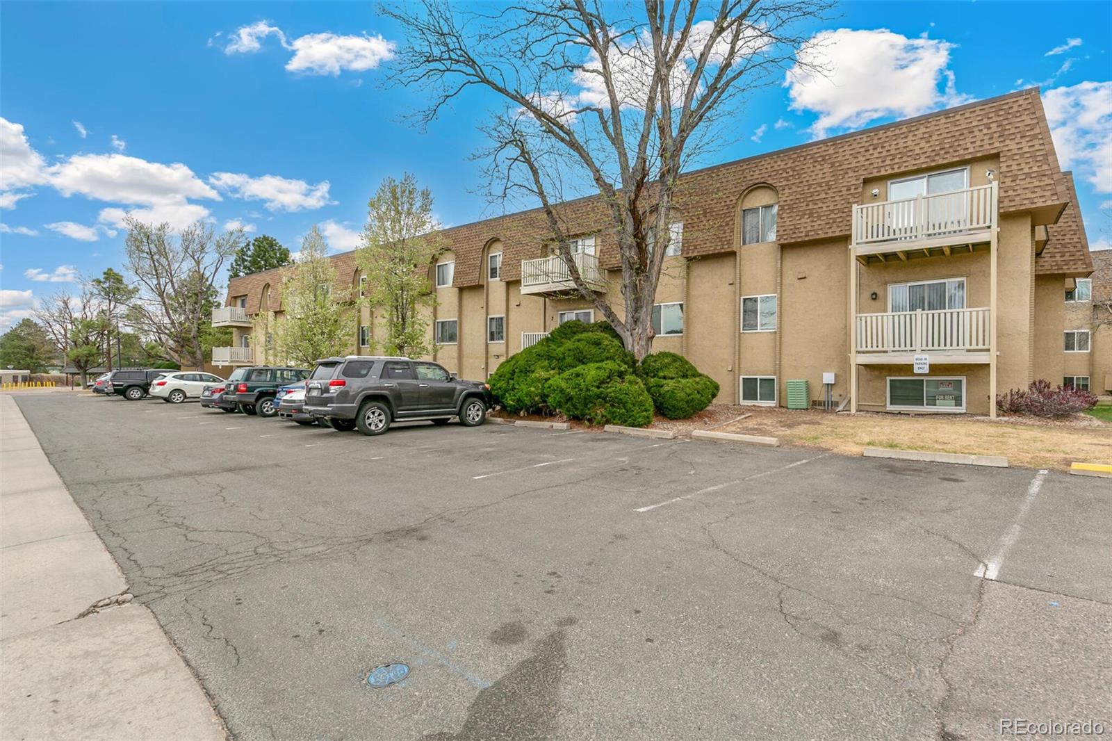 7335 E Quincy Ave #206, Denver, CO 80237