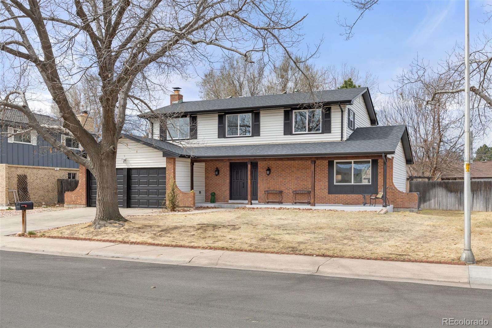 1607 S Oakland St, Aurora, CO 80012
