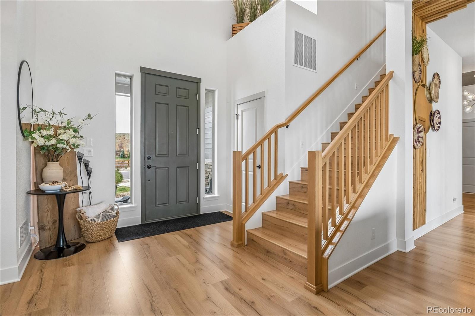 9560 Yucca Ct, Arvada, CO 80007