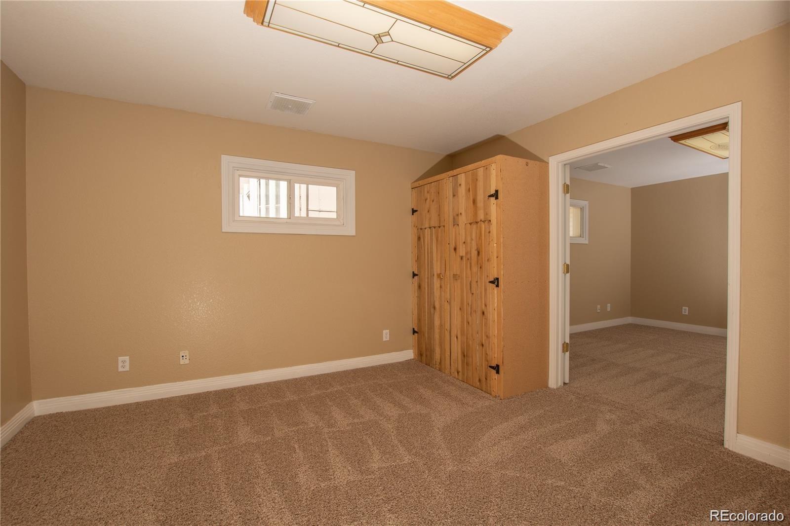 325 E Kiowa Ave, Elizabeth, CO 80107