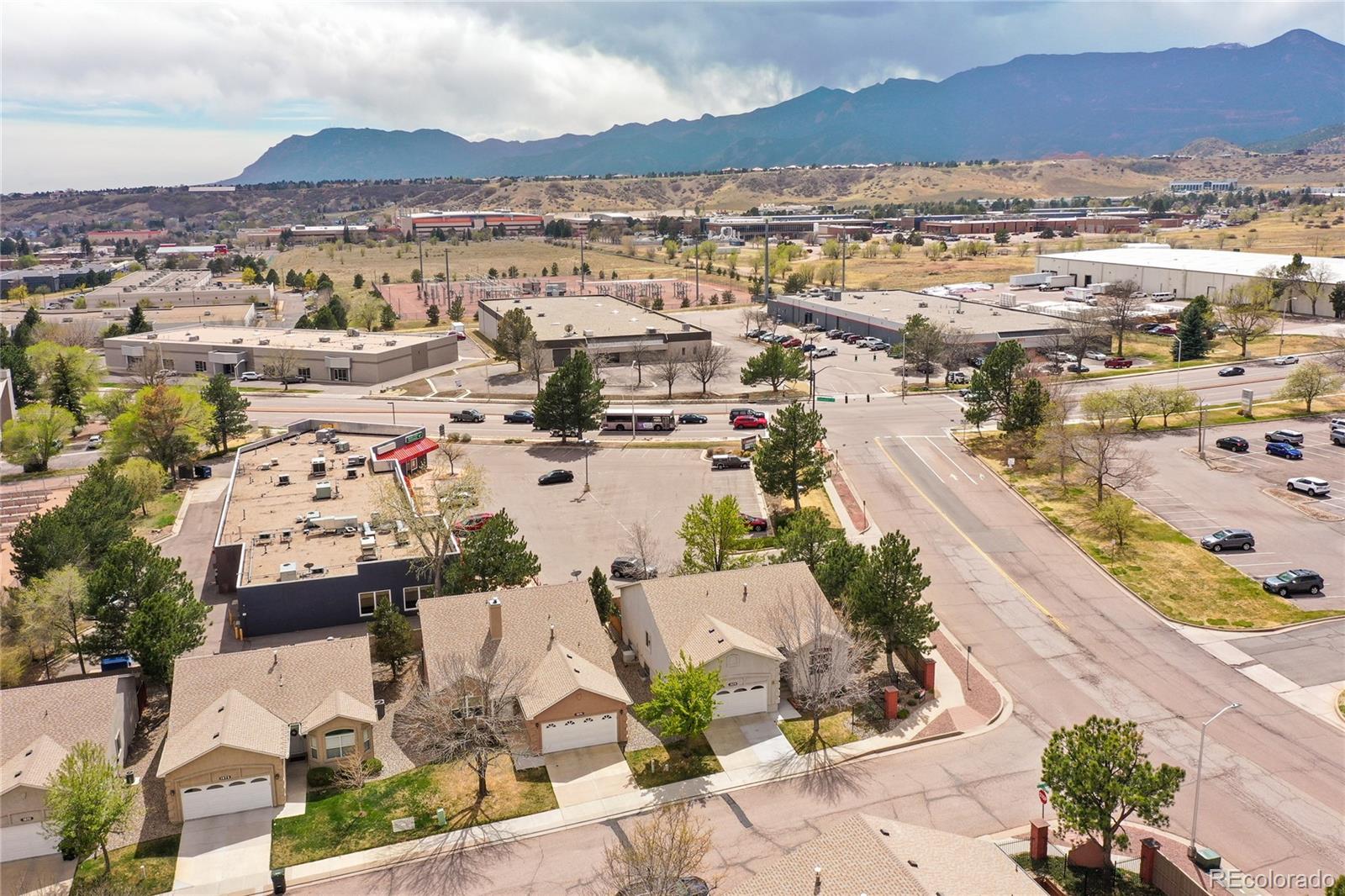 1676 Pinon Glen Cir, Colorado Springs, CO 80919