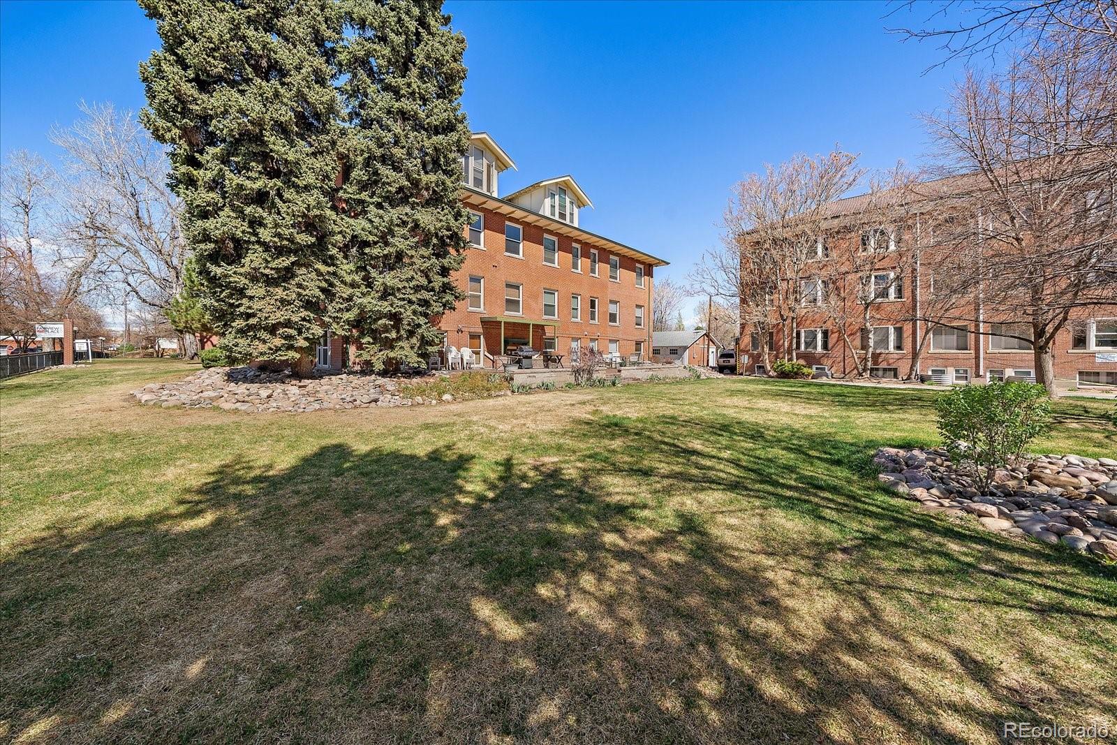 3249 W Fairview Pl #206, Denver, CO 80211