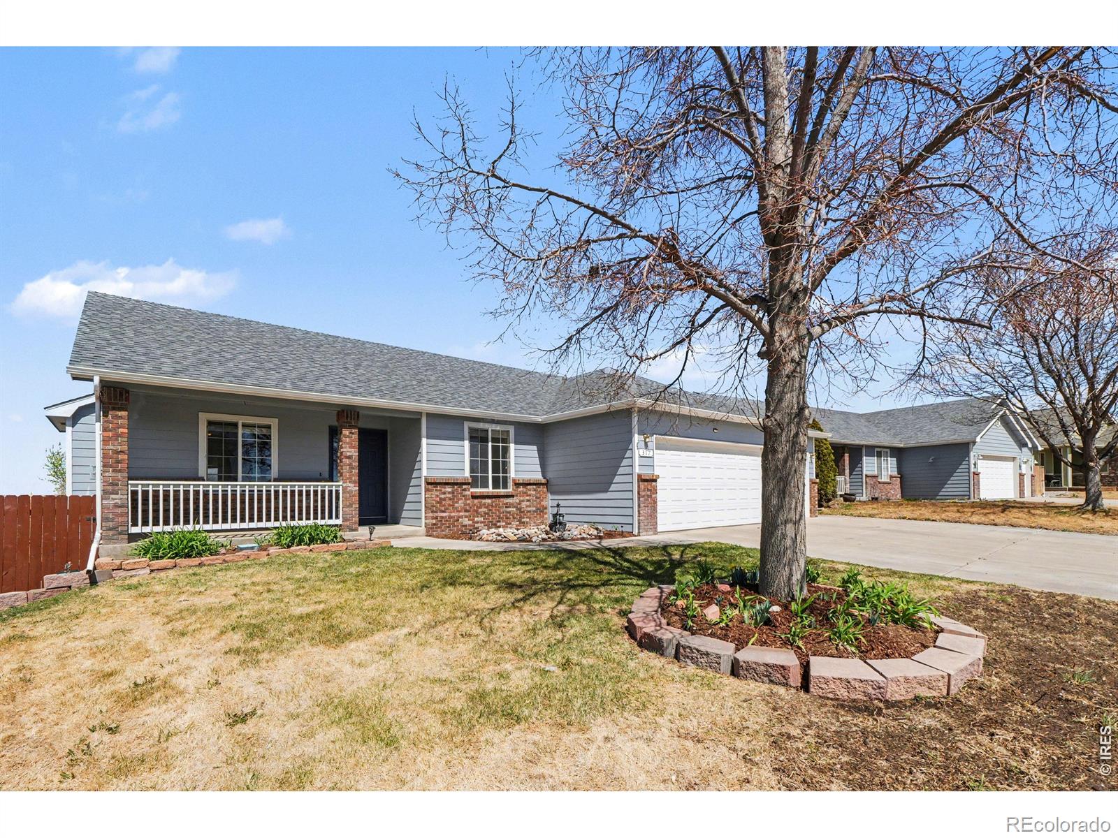 317 Sunset Dr, La Salle, CO 80645