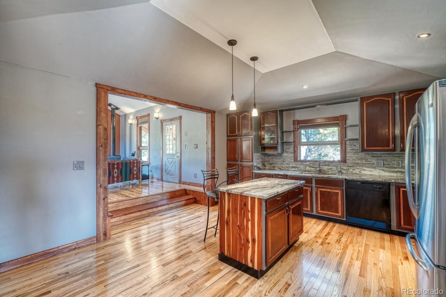 426 Leprechaun Ln, Howard, CO 81233
