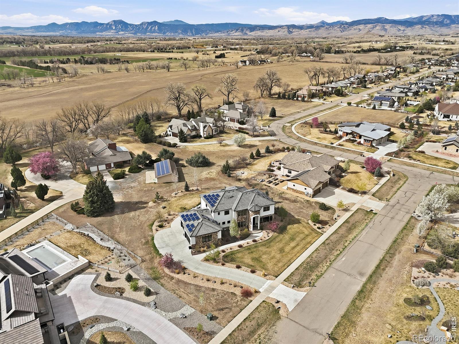 8680 Summerlin Pl, Longmont, CO 80503