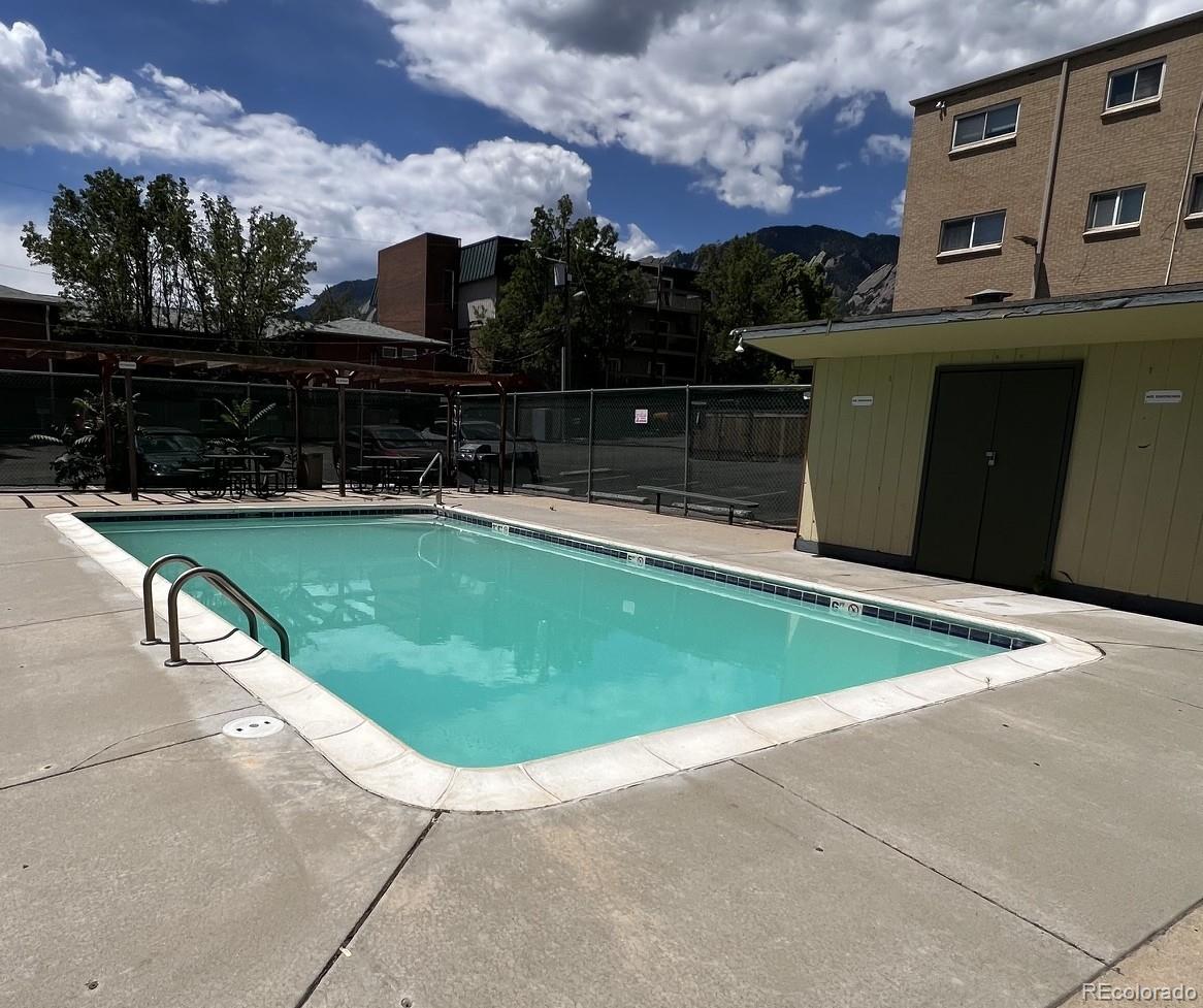 830 20th St #303, Boulder, CO 80302