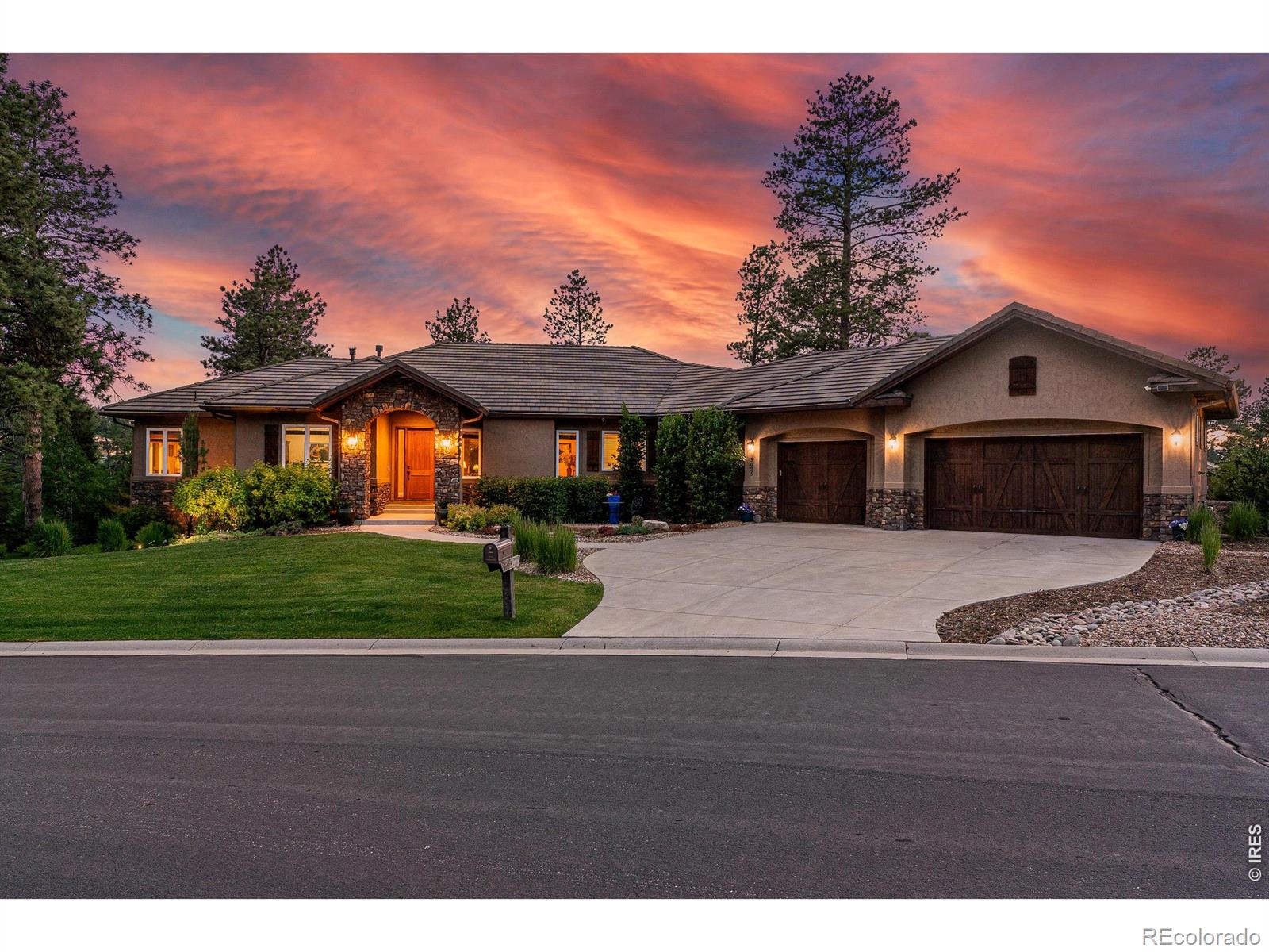 5025 Knobcone Dr, Castle Rock, CO 80108