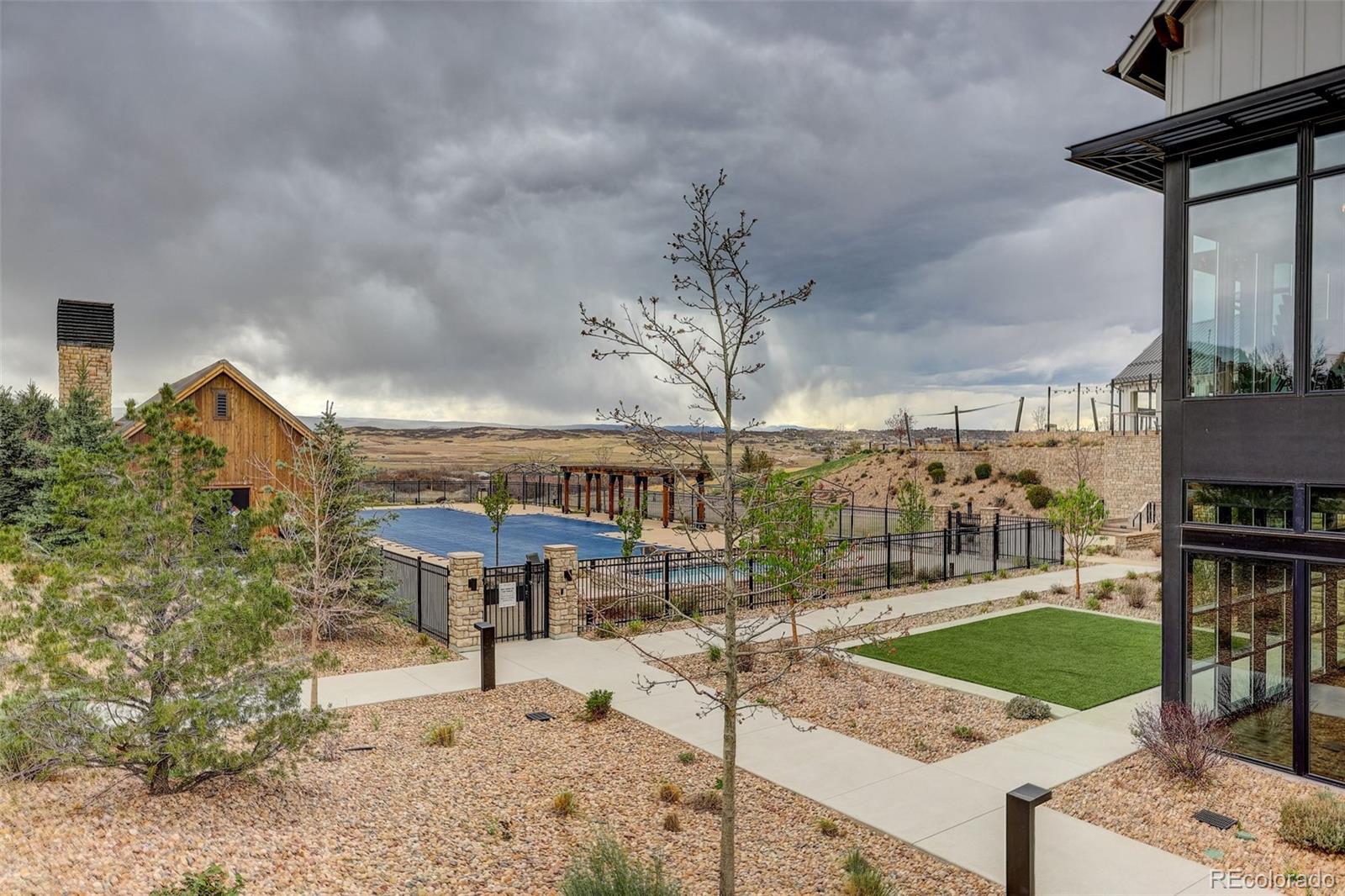 4 Leafy Aster Ln, Castle Rock, CO 80104