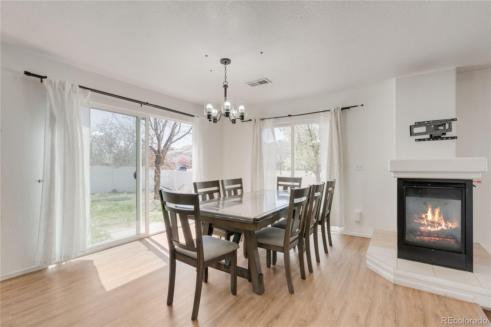 19656 E 50th Ave, Denver, CO 80249