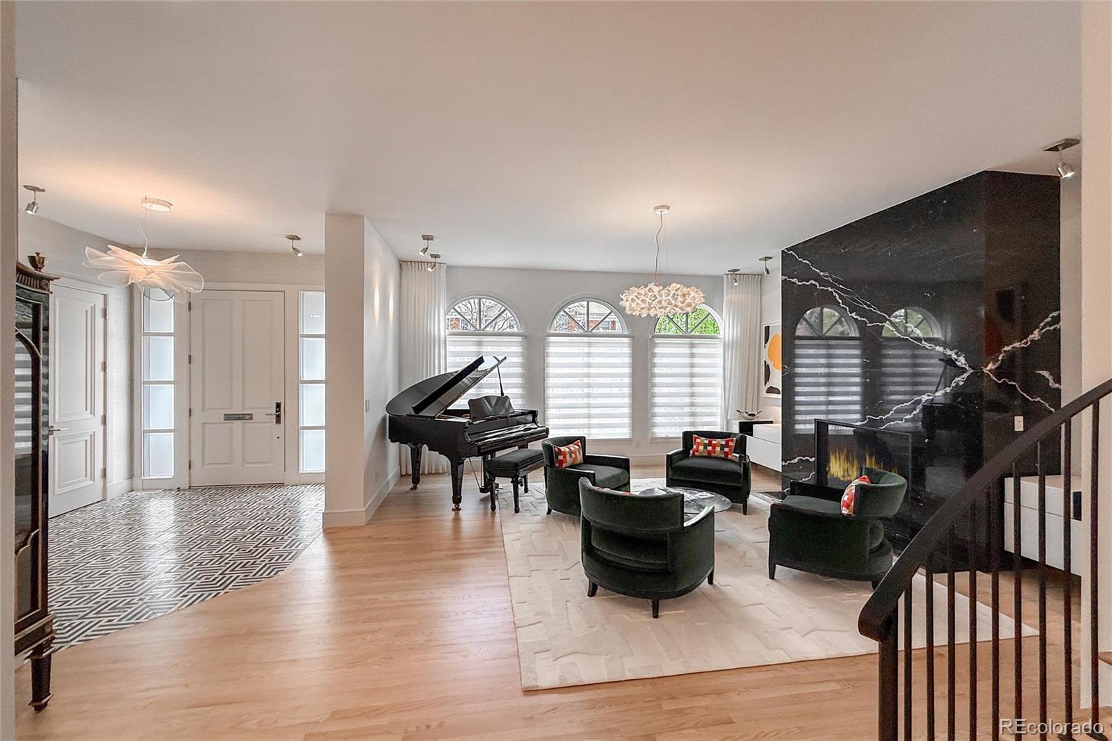 279 Madison St, Denver, CO 80206
