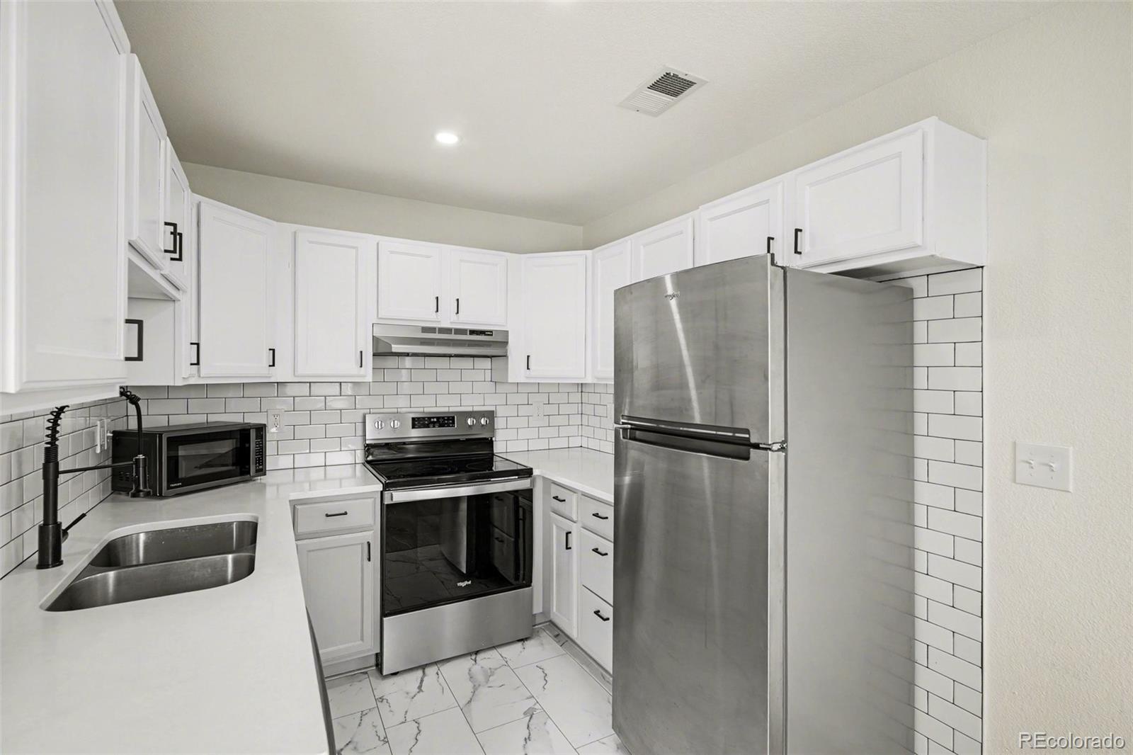 3200 S Federal Blvd #2-5, Denver, CO 80236