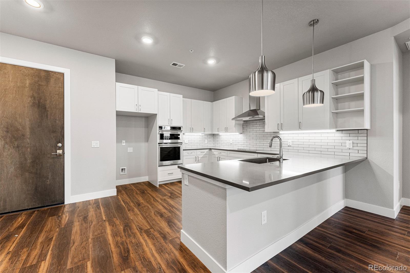 20 Wilcox St #207, Castle Rock, CO 80104