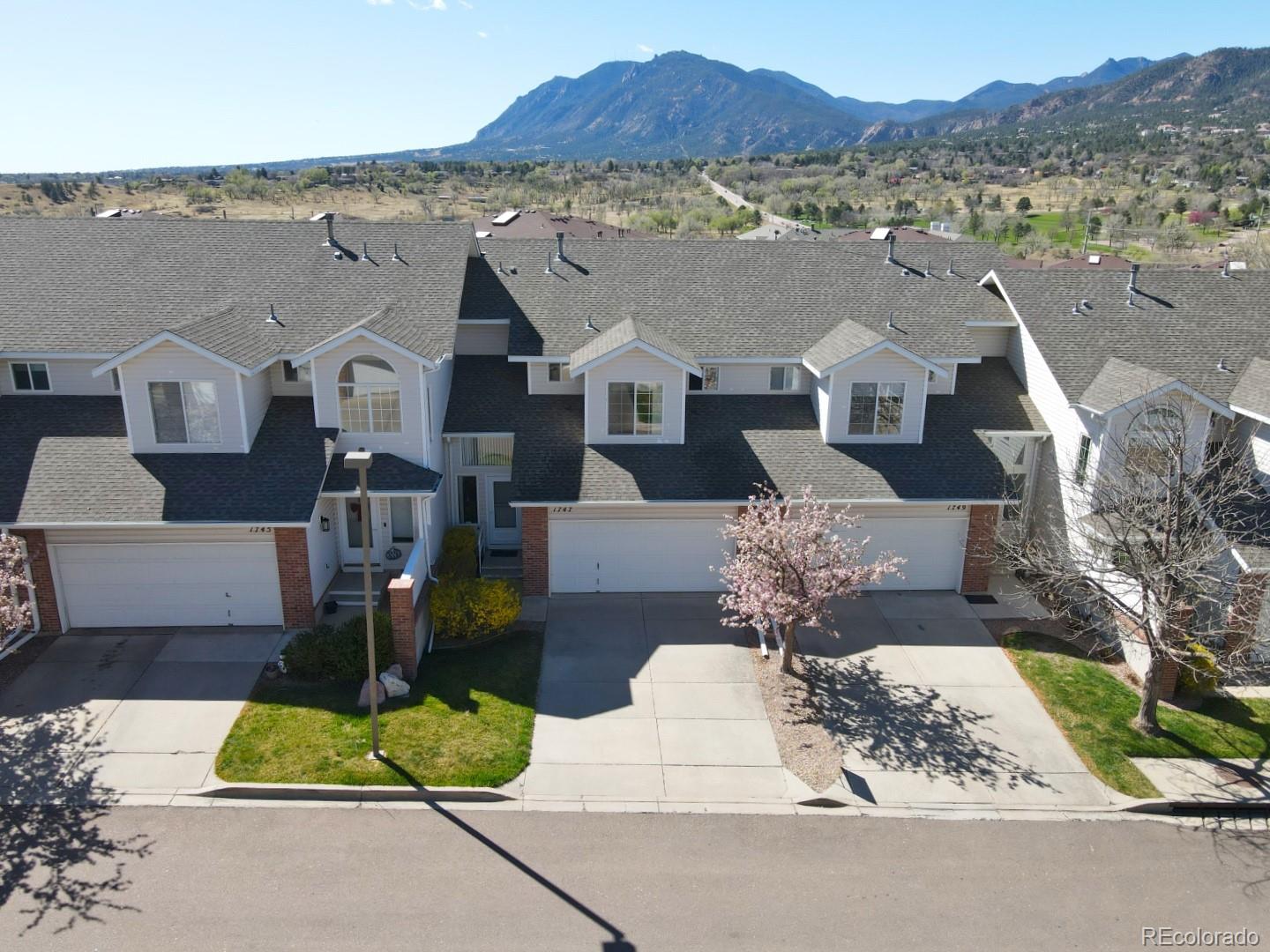 1747 Victorian Point, Colorado Springs, CO 80905