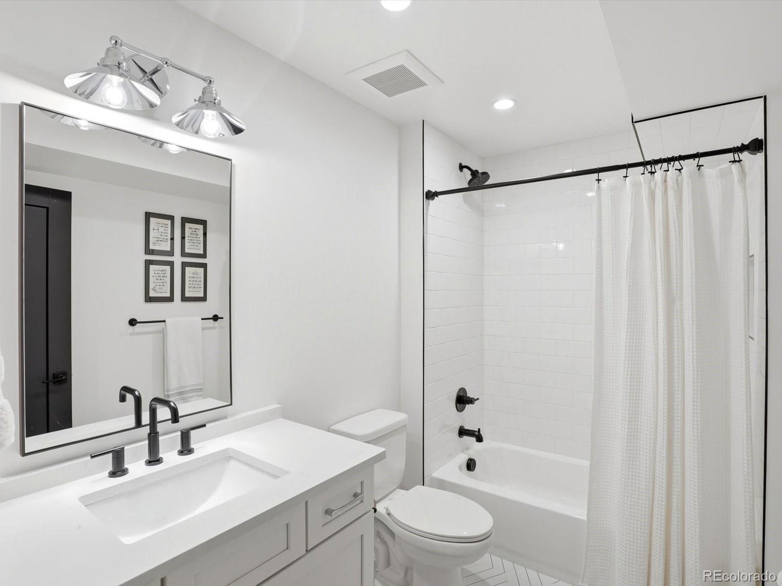 2011 N Gaylord St, Denver, CO 80205