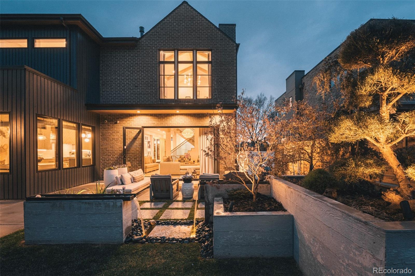 1130 S Cook St, Denver, CO 80210