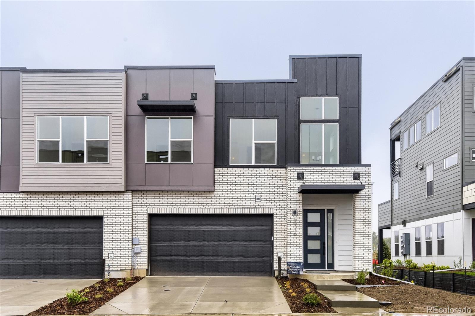 7716 S Irving St, Littleton, CO 80120