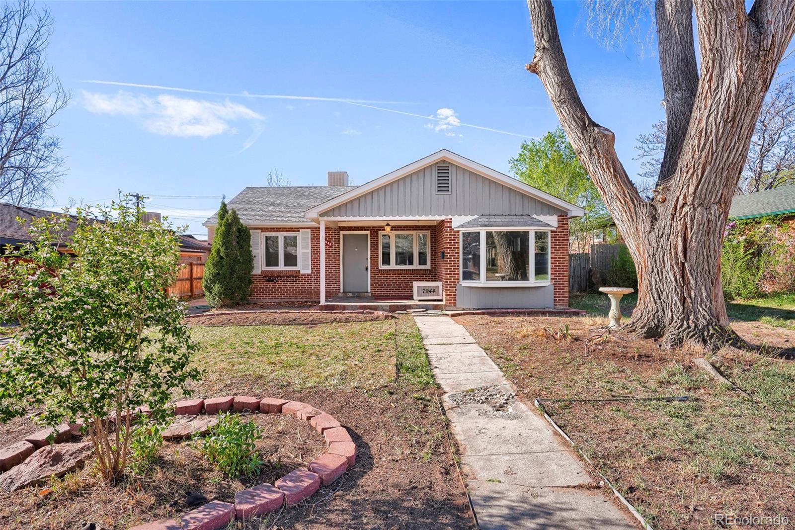7944 W 17th Ave, Lakewood, CO 80214