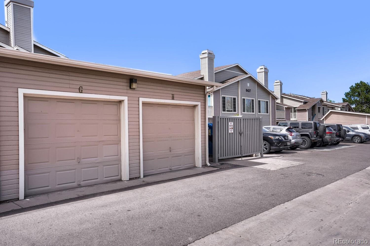 8437 Thunder Ridge Way #204, Highlands Ranch, CO 80126