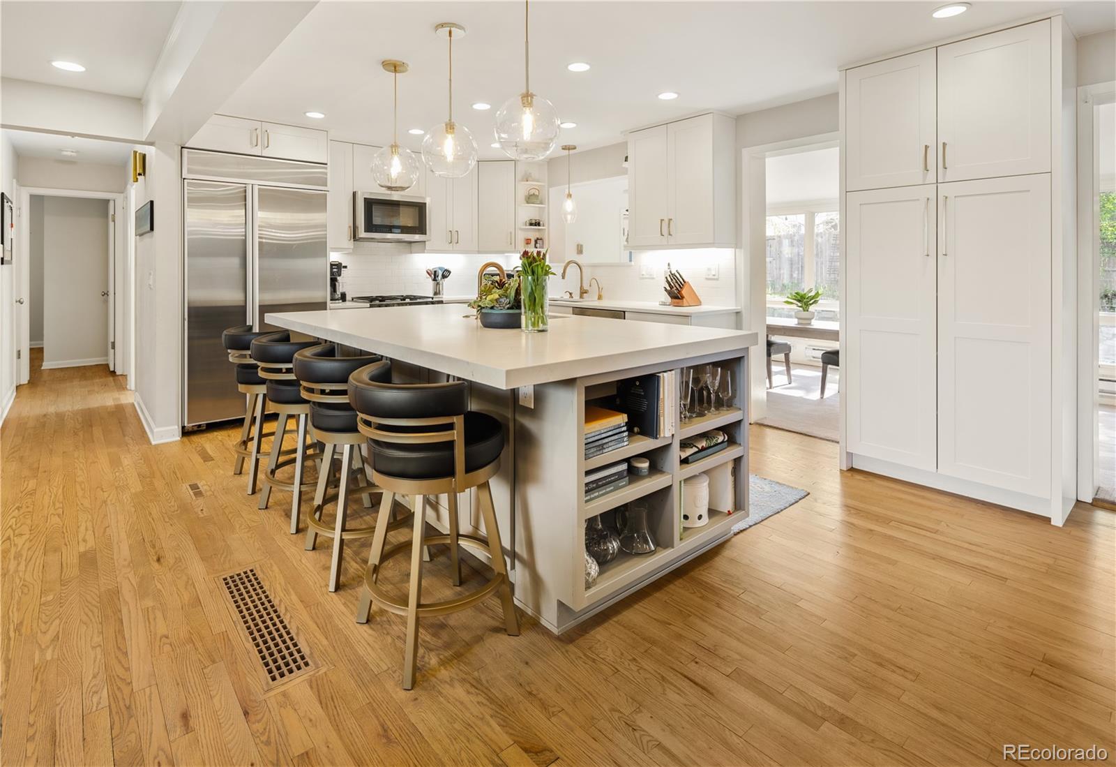 6580 E Colorado Dr, Denver, CO 80224