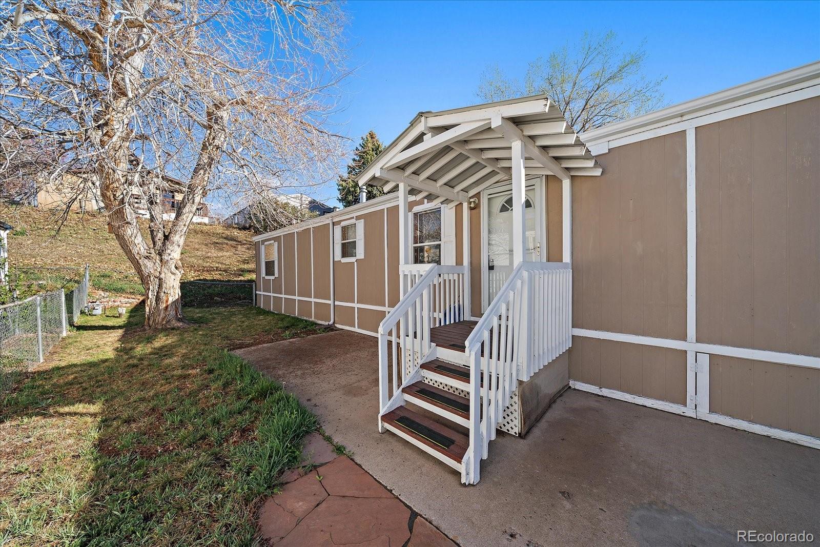 159 Mallard St, Golden, CO 80401