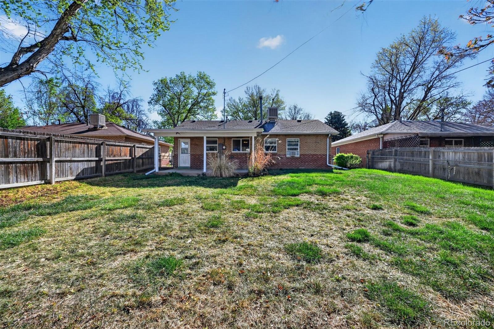 3051 S Downing St, Englewood, CO 80113
