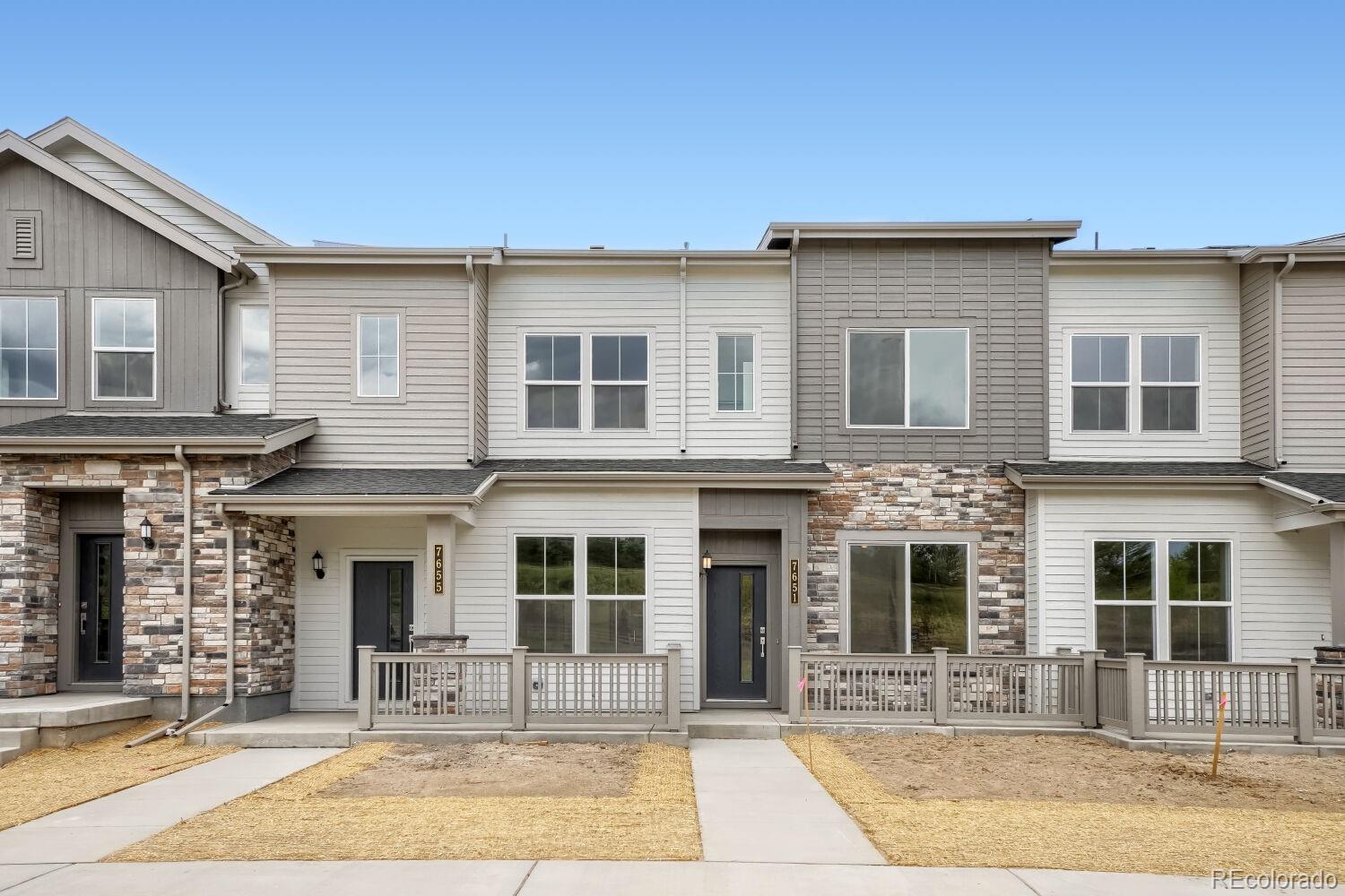7651 S Mobile Way, Centennial, CO 80016