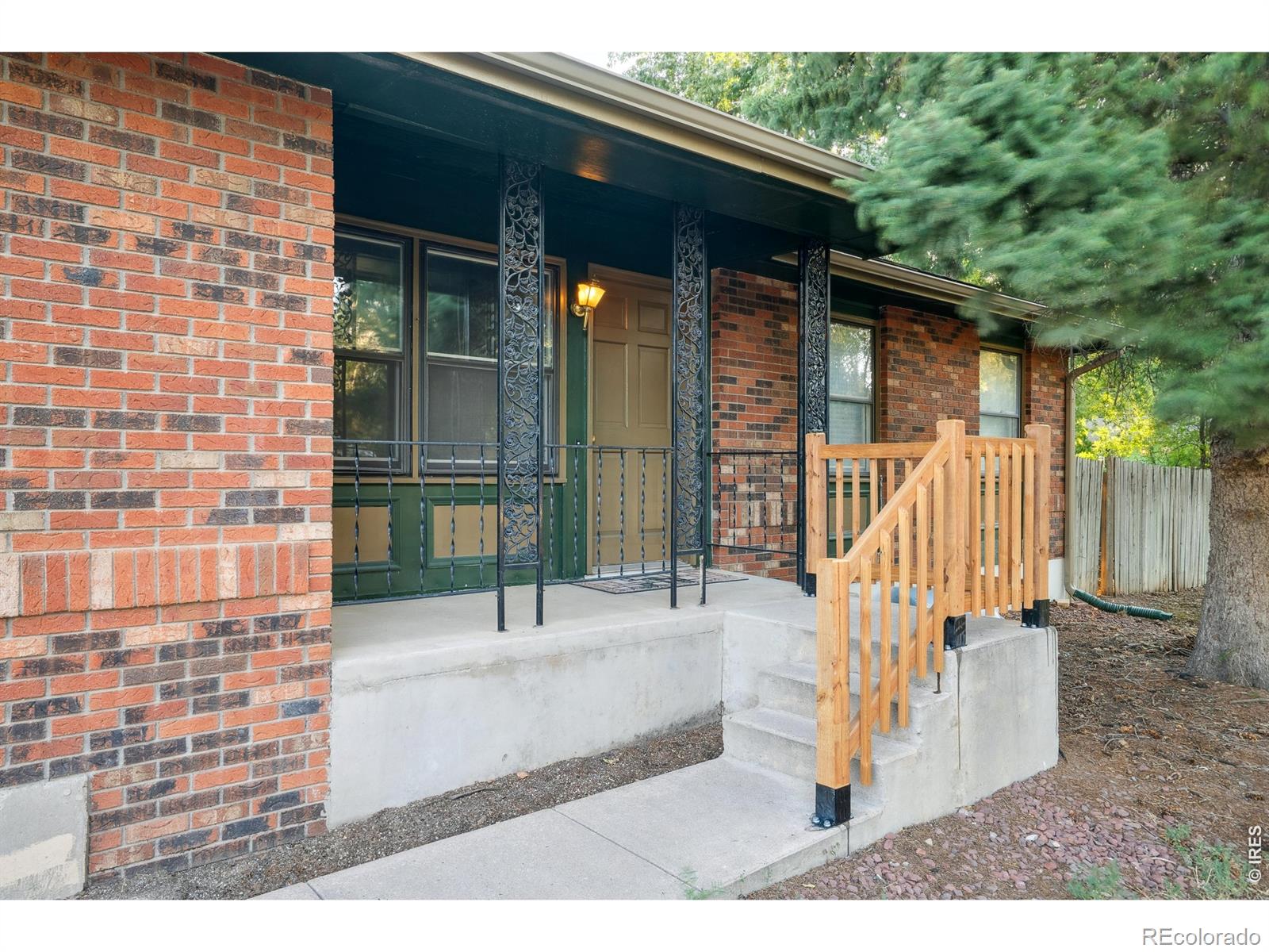 700 Riverbend Dr, Fort Collins, CO 80524