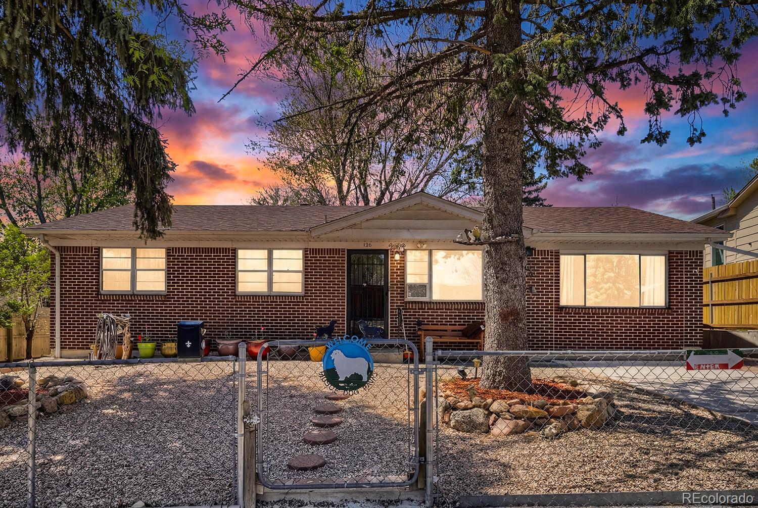 126 N Roosevelt St, Colorado Springs, CO 80909