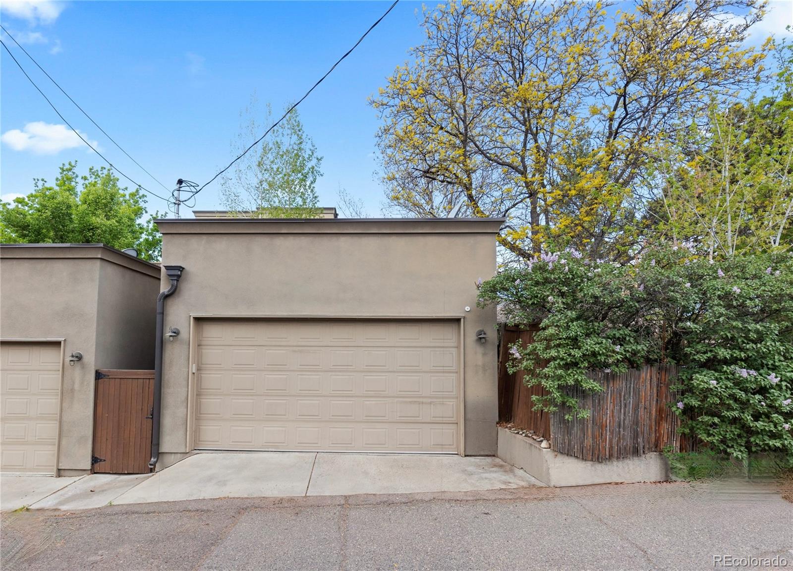 1090 S Race St, Denver, CO 80209