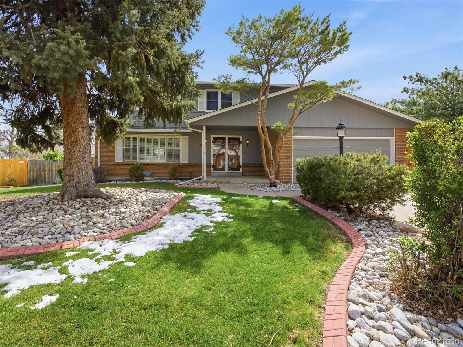 5576 W Hinsdale Pl, Littleton, CO 80128