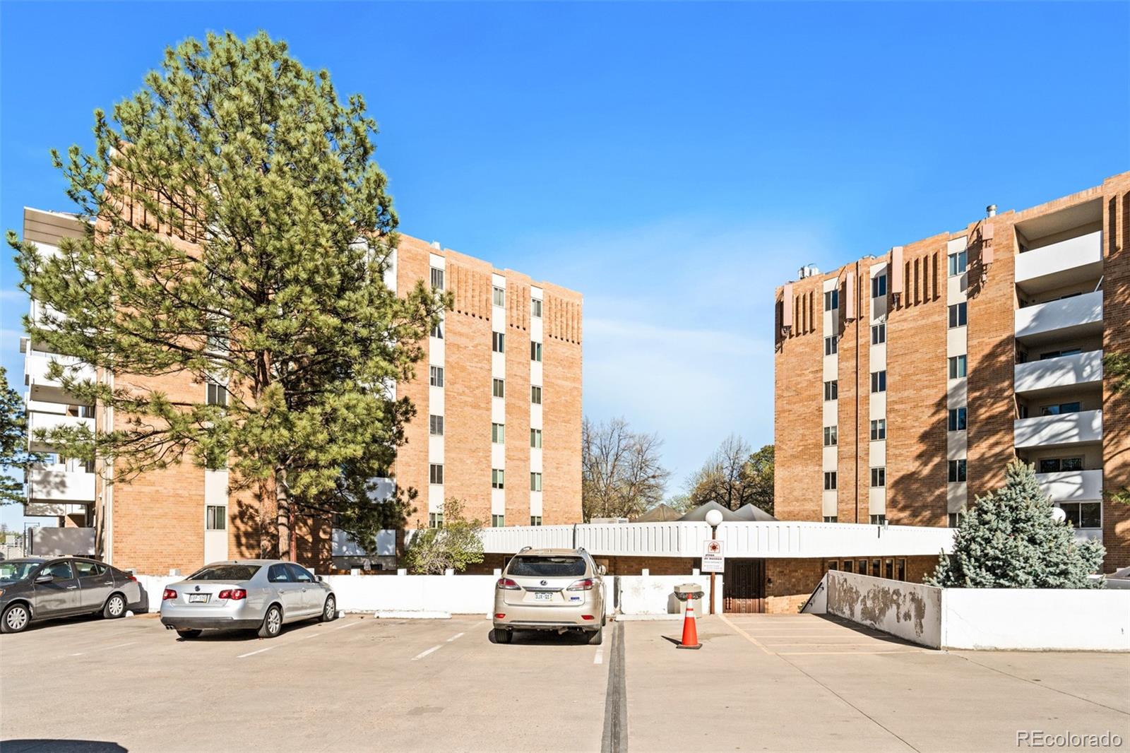 2880 S Locust St #709N, Denver, CO 80222