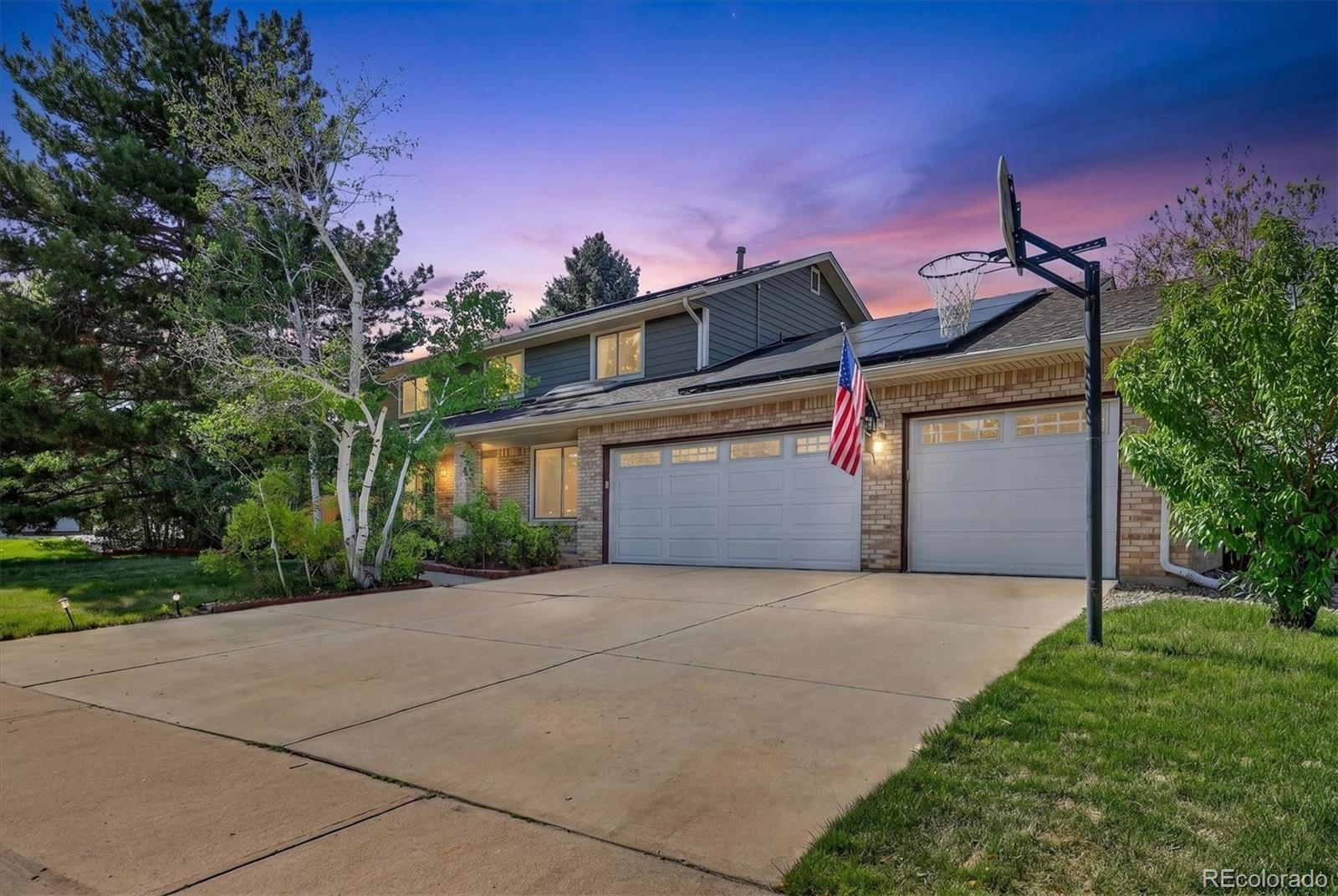 8274 S Saint Paul Way, Centennial, CO 80122