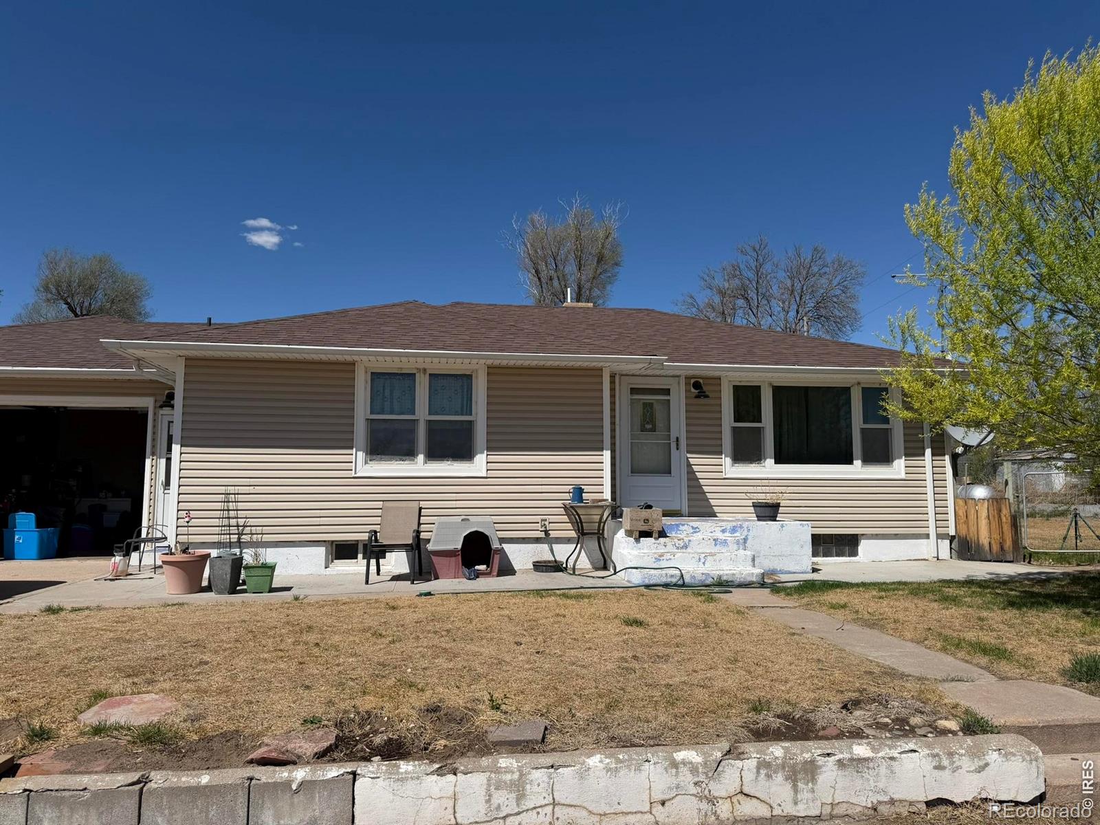 37425 N Railroad St, Wray, CO 80758