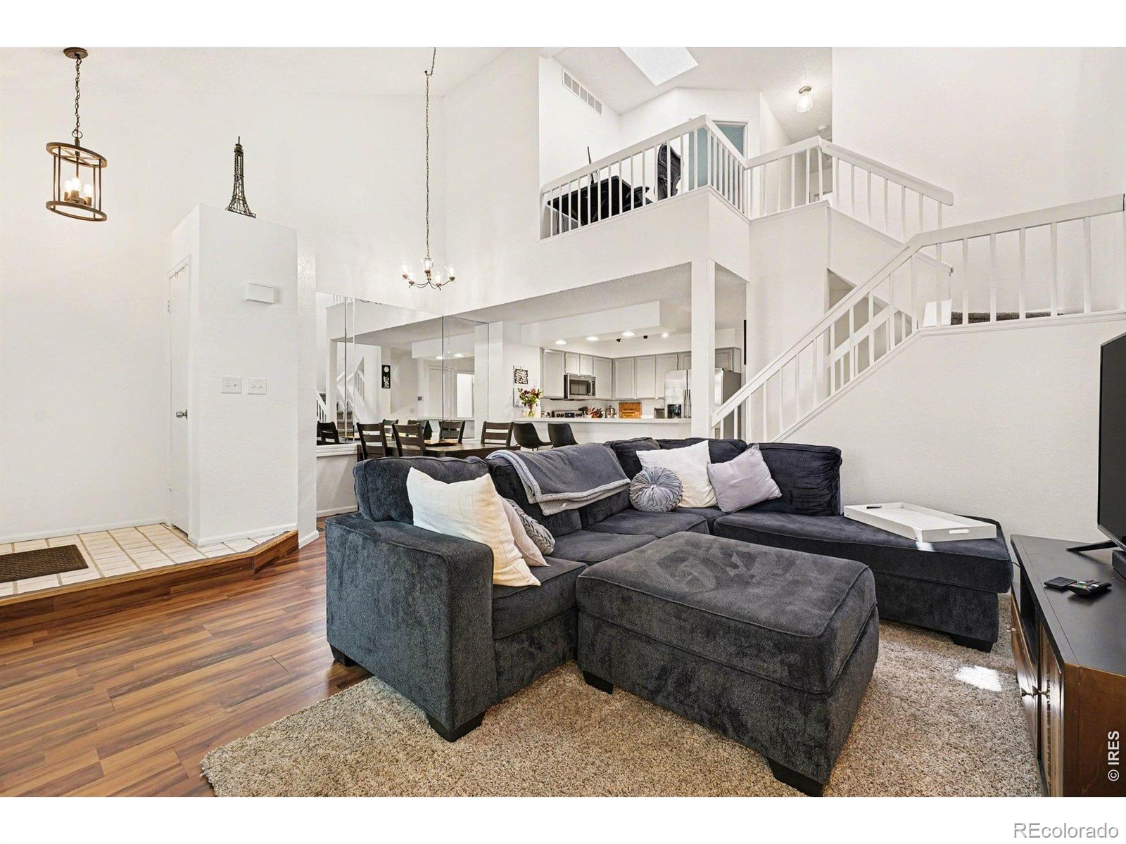 5875 W Asbury Pl, Lakewood, CO 80227