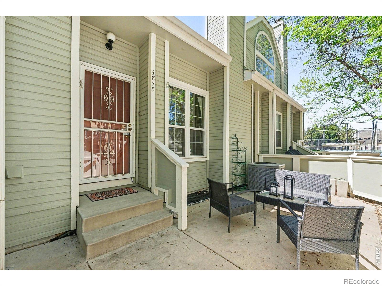 5875 W Asbury Pl, Lakewood, CO 80227