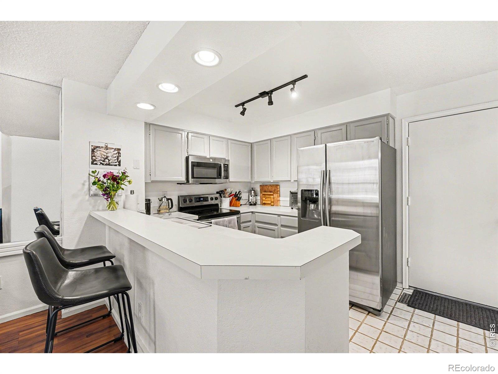 5875 W Asbury Pl, Lakewood, CO 80227