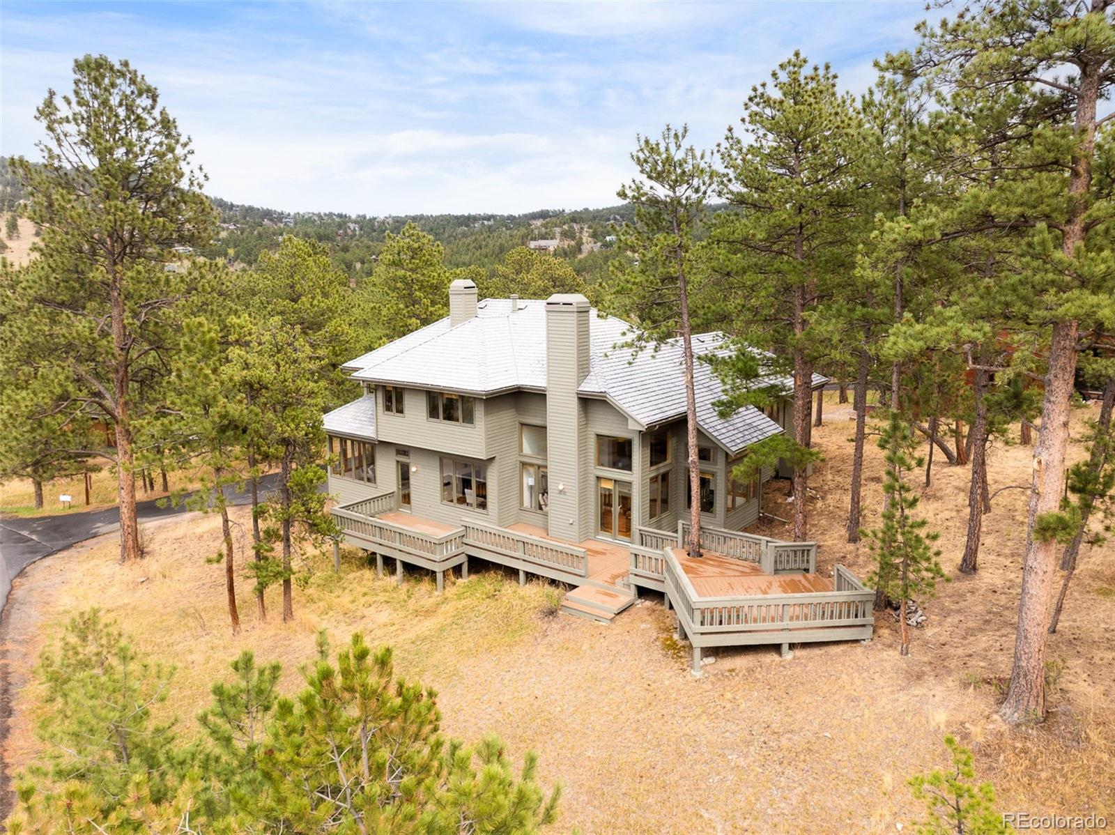 2290 Juniper Ct, Golden, CO 80401