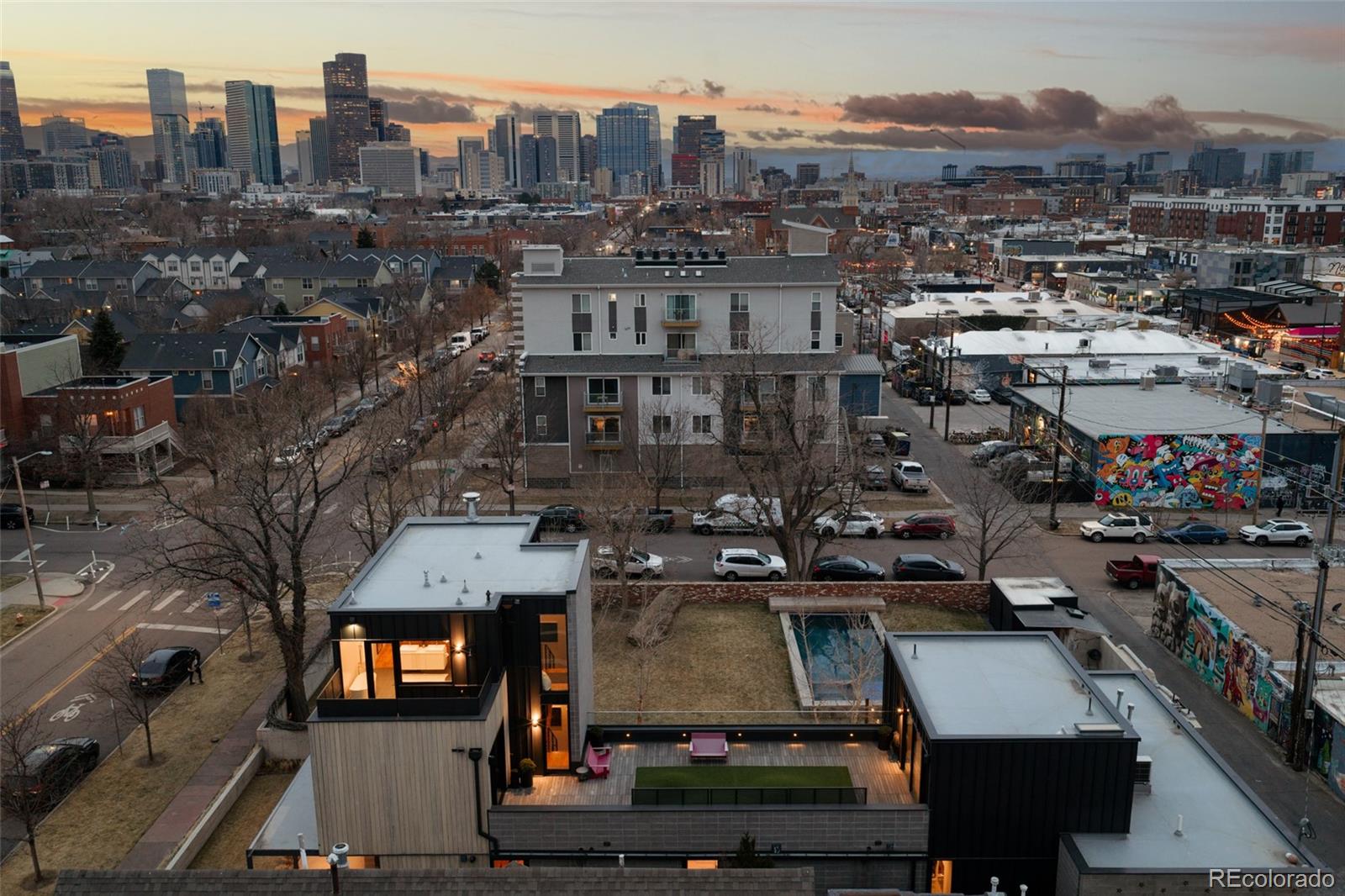 3011 Lawrence St, Denver, CO 80205