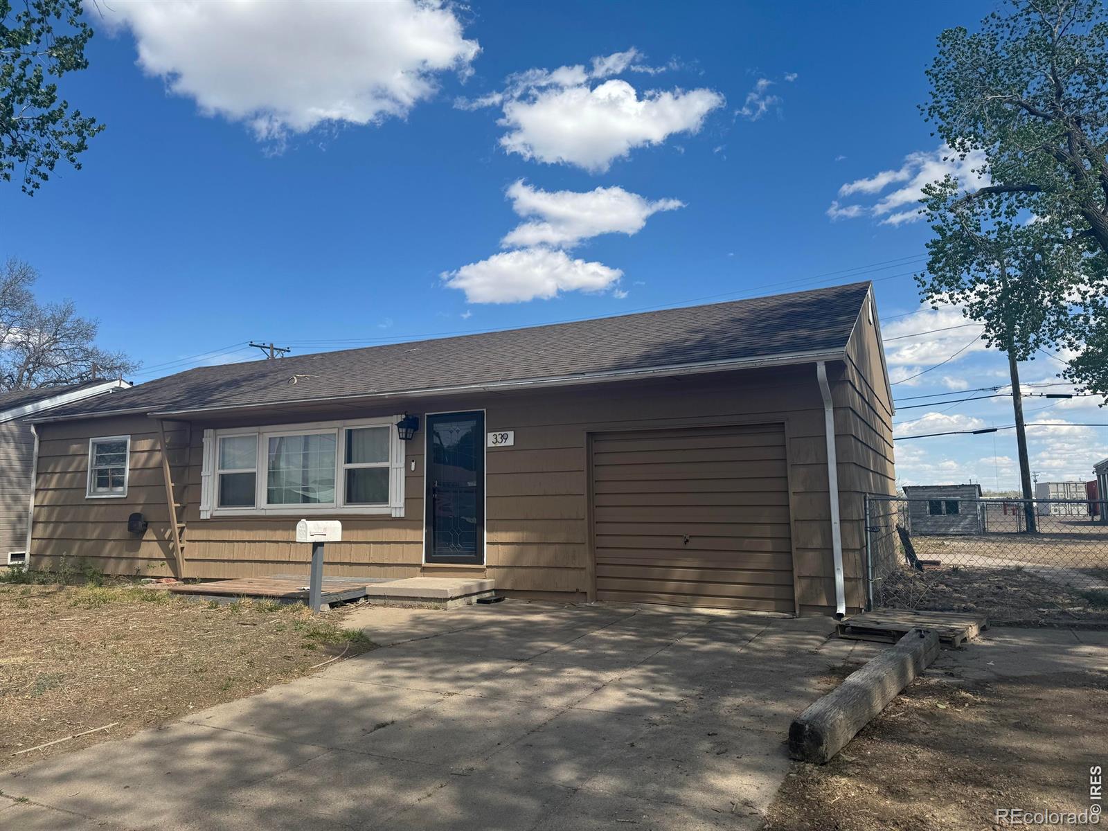 339 Valley Dr, Sterling, CO 80751