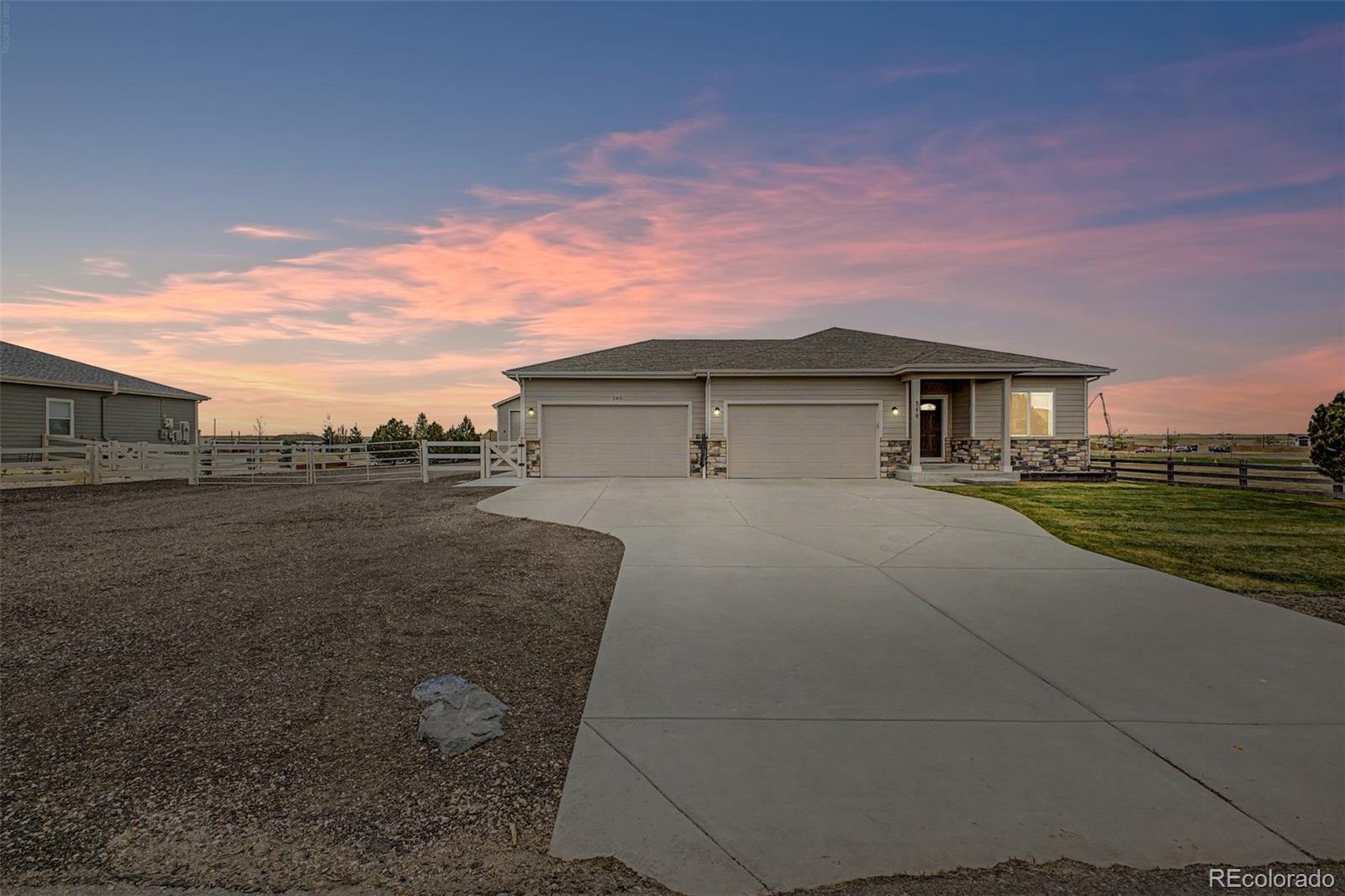 540 Remington Dr, Hudson, CO 80642